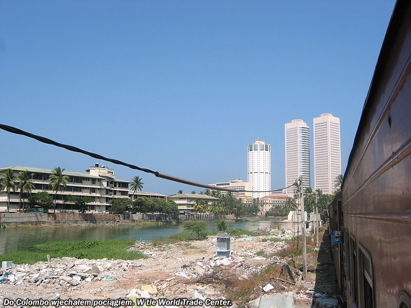 Do Colombo wjechałem pociągiem. W tle World Trade Center