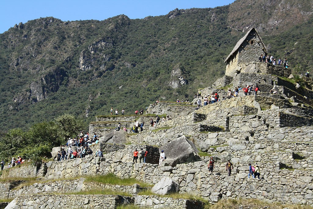 Dziennie Machu Picchu odwiedza 2-3 tysiące turystów..