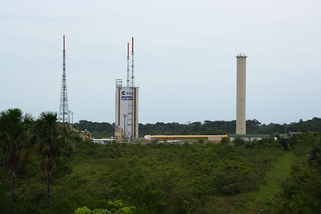 Wyrzutnia rakiety Ariane-5. Ze względów bezpieczeństwa przed czwartkowym startem nie zostaliśmy wpuszczeni na wyrzutnię.